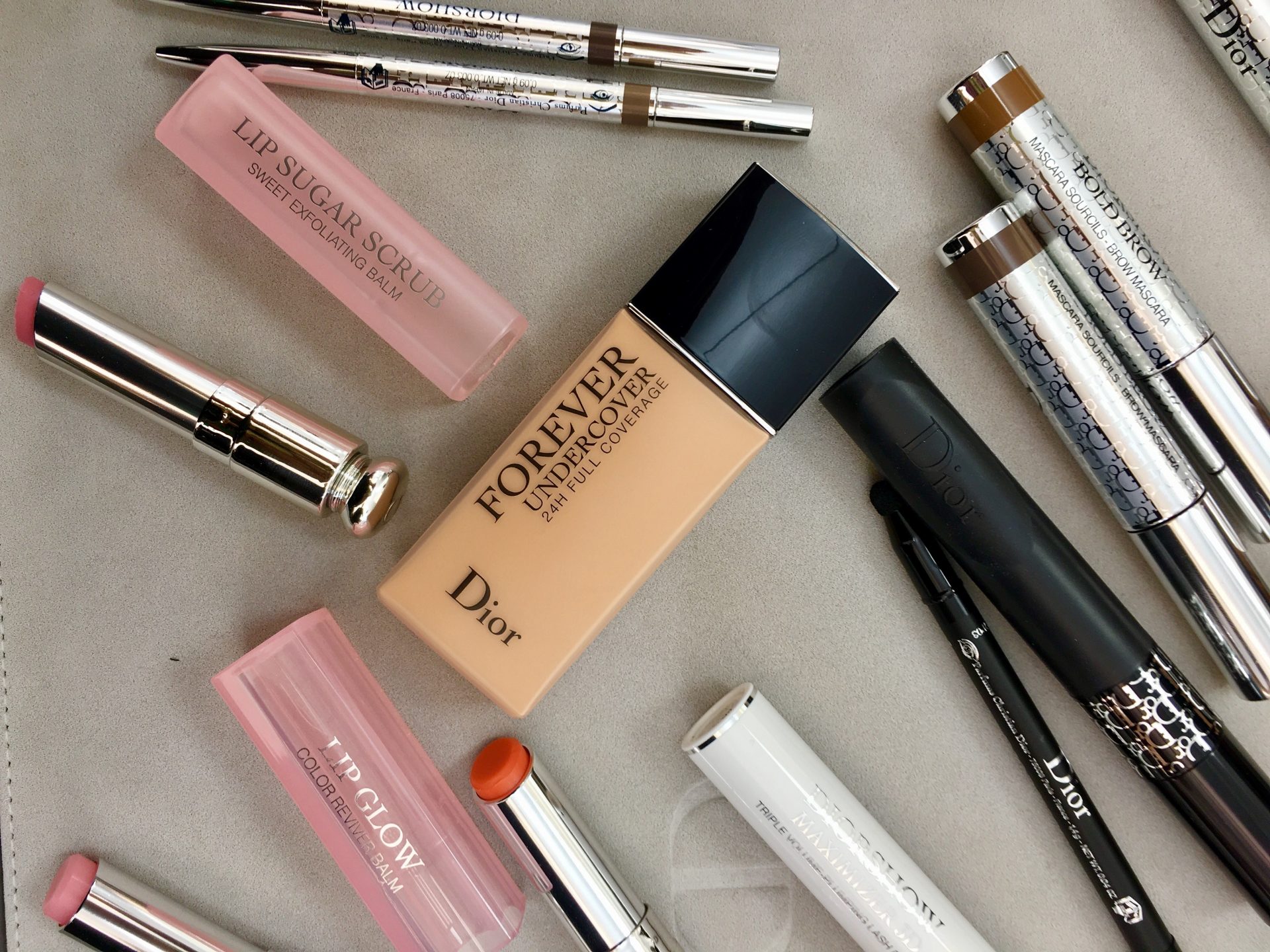 How to achieve the perfect camouflage? Try out Diorskin Forever Undercover foundation by Dior!