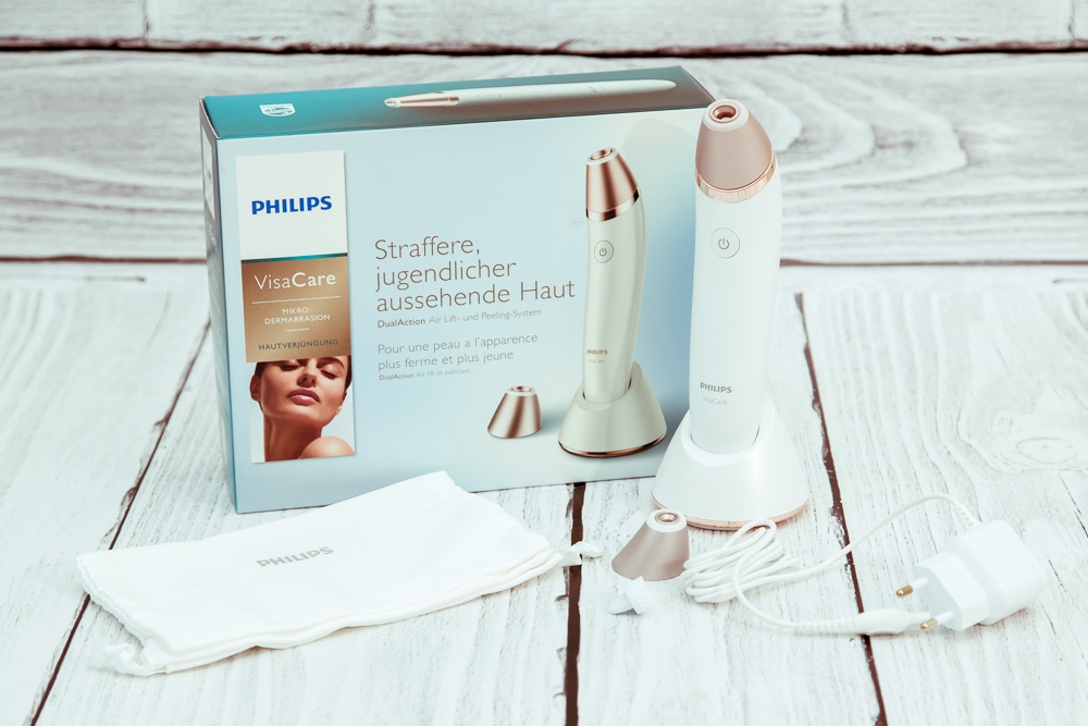 I’m testing Philips Visa Care, microdermabrasion at home . How does it work?